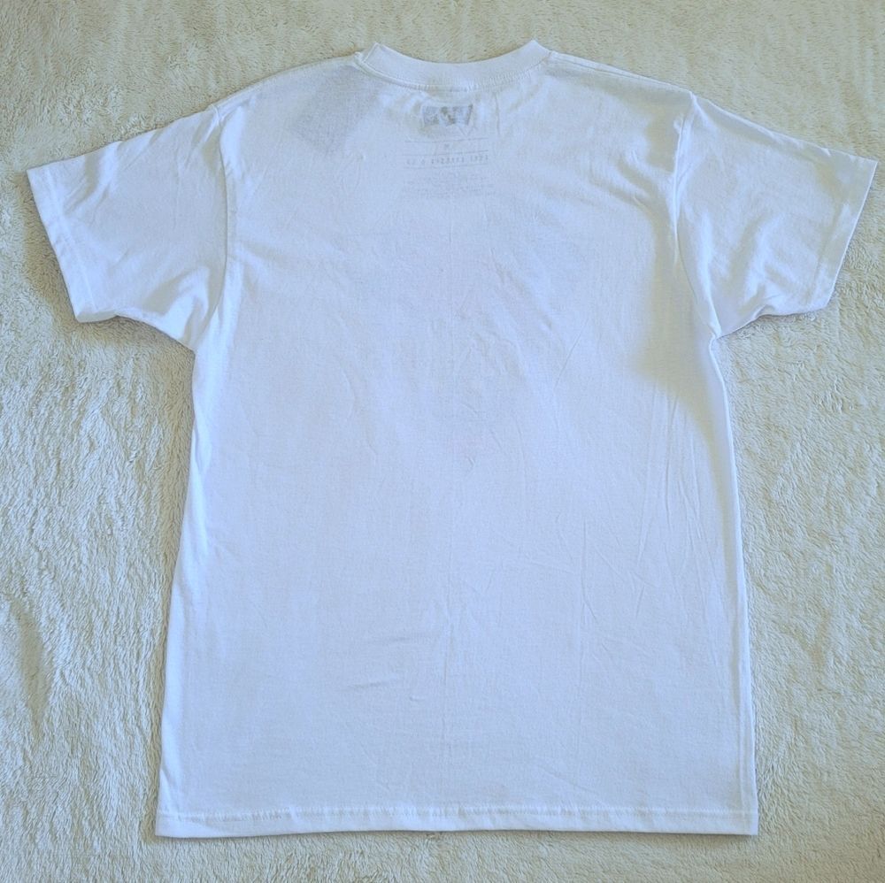 Levi's Flamingo🦩 Graphic Tee👕 - NWT - Picture 2 of 11